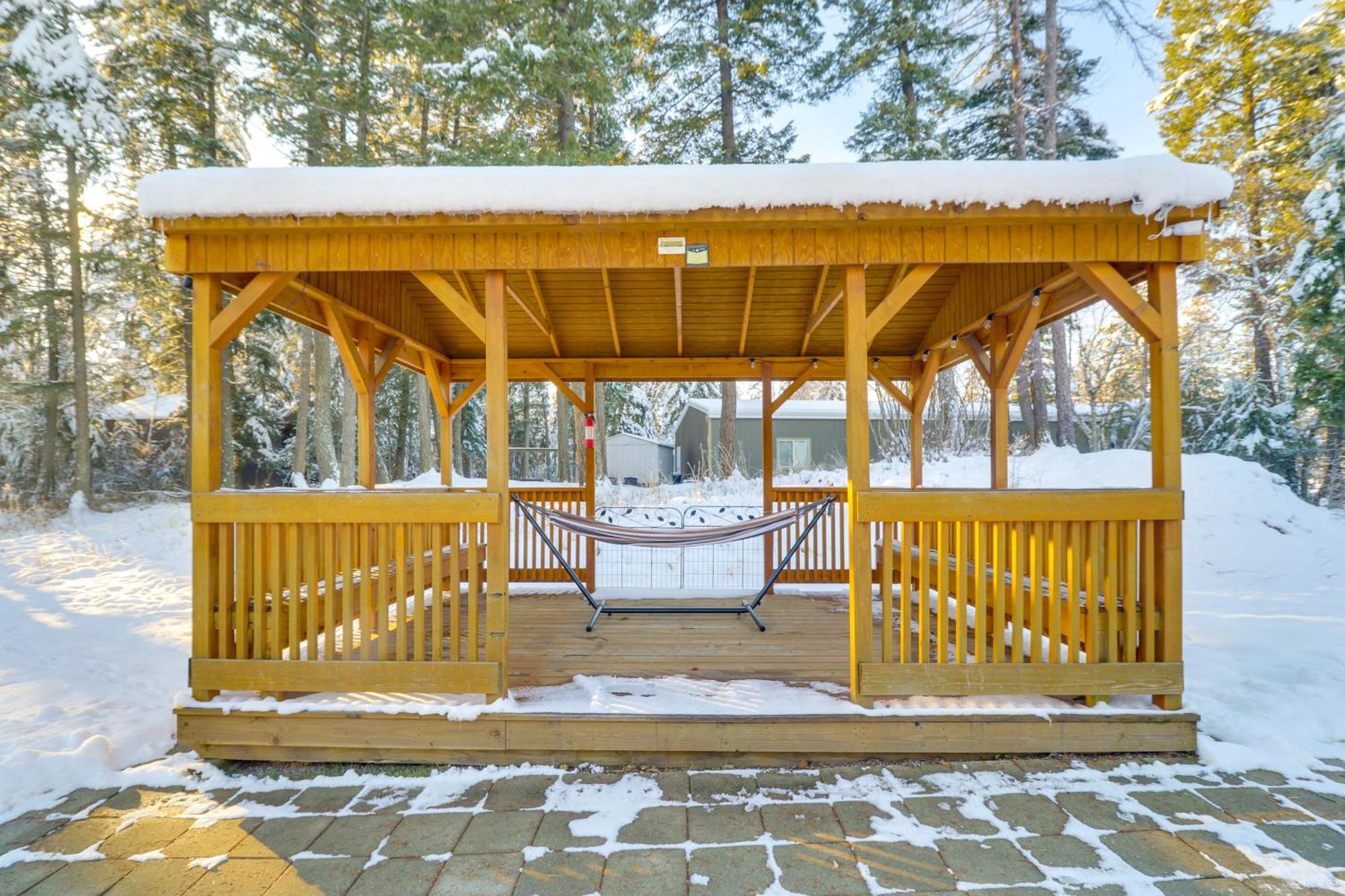Columbia Falls Private Retreat Pool Table And Deck! Exteriér fotografie
